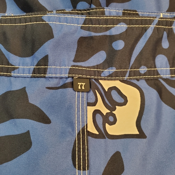 American Eagle Shorts Mens Size 38 Blue Hawaiian Print Drawstring Beach Shorts - Picture 9 of 11